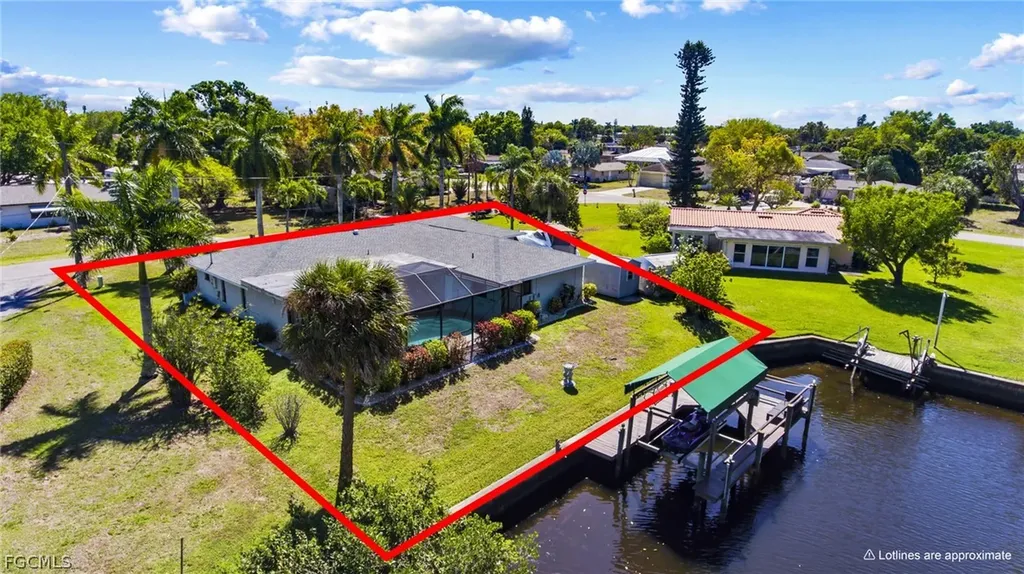 241 Connecticut Avenue Fort Myers FL 33905