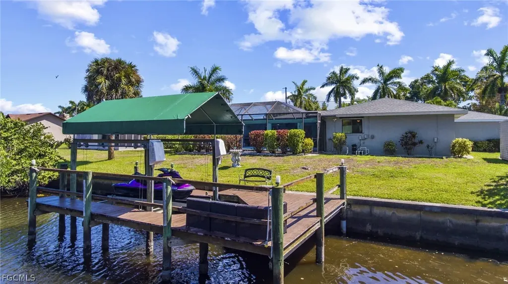 241 Connecticut Avenue Fort Myers FL 33905