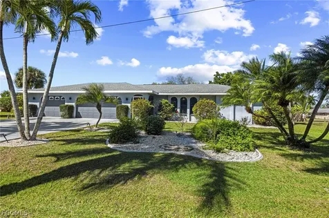 241 Connecticut Avenue Fort Myers FL 33905