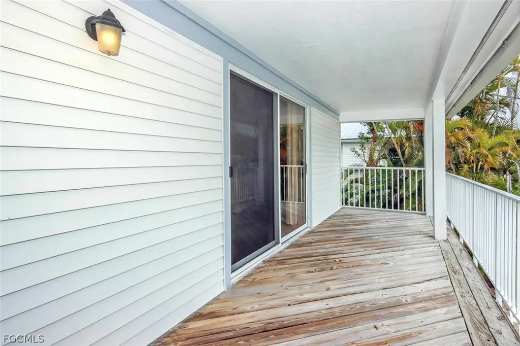 Sanibel FL 33957
