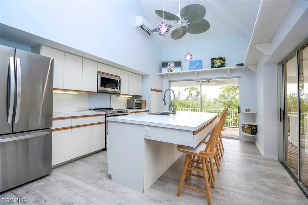 Sanibel FL 33957