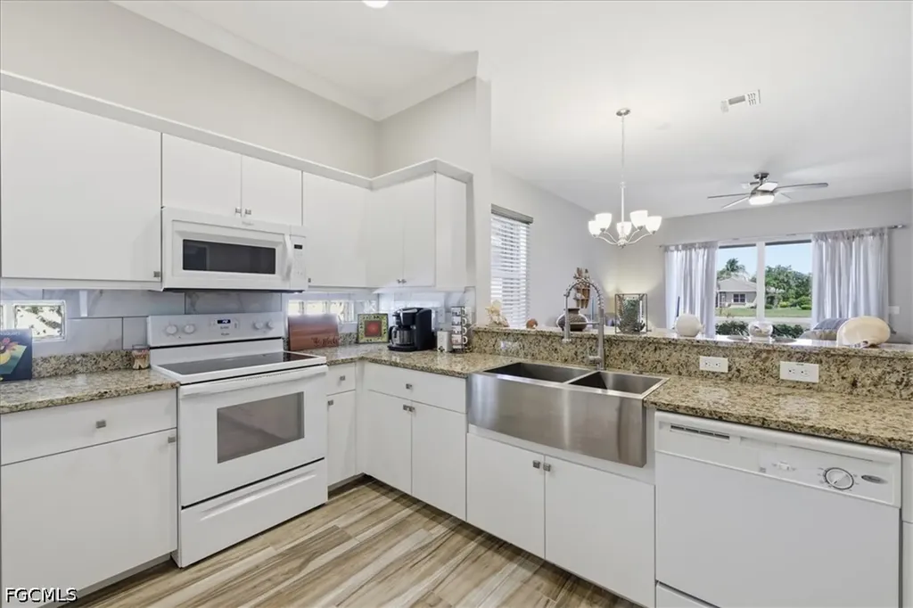 2561 Deerfield Lake Court Cape Coral FL 33909