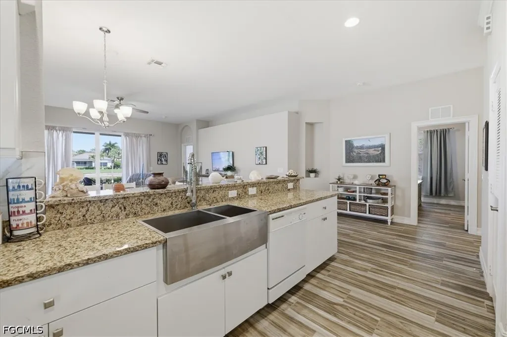 2561 Deerfield Lake Court Cape Coral FL 33909