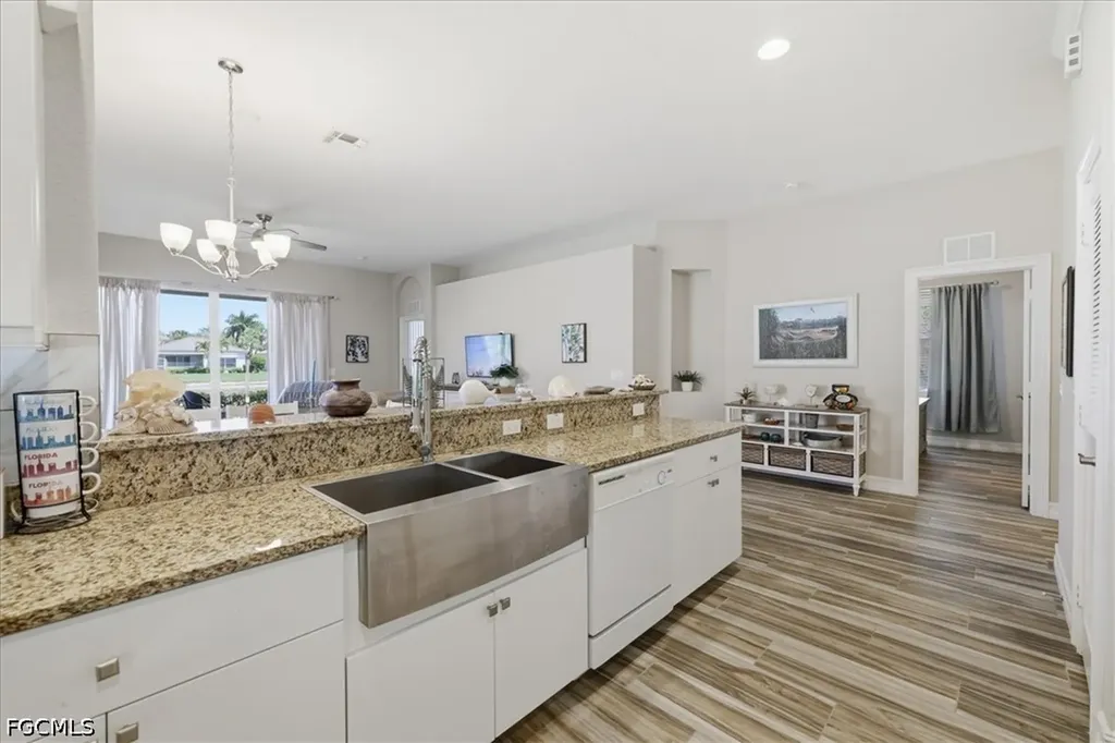 2561 Deerfield Lake Court Cape Coral FL 33909