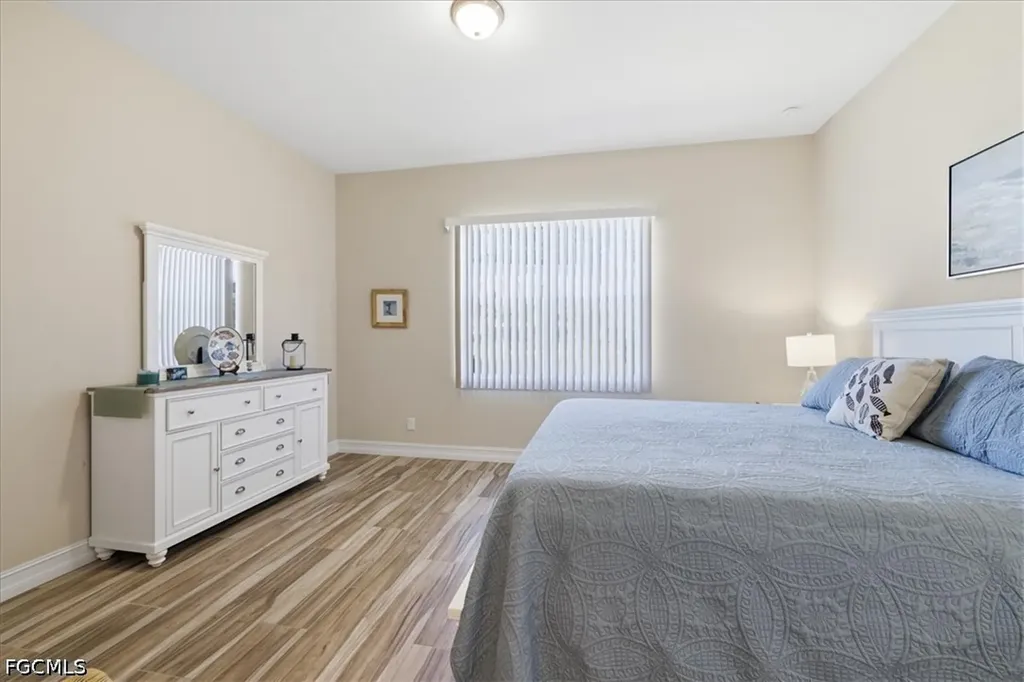 2561 Deerfield Lake Court Cape Coral FL 33909