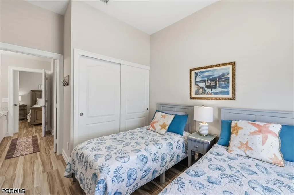 2561 Deerfield Lake Court Cape Coral FL 33909