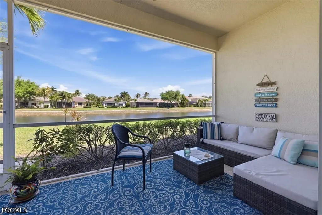 2561 Deerfield Lake Court Cape Coral FL 33909