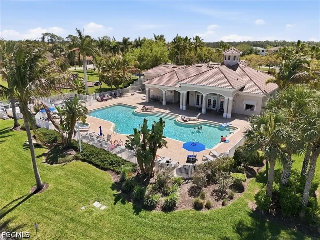2561 Deerfield Lake Court Cape Coral FL 33909
