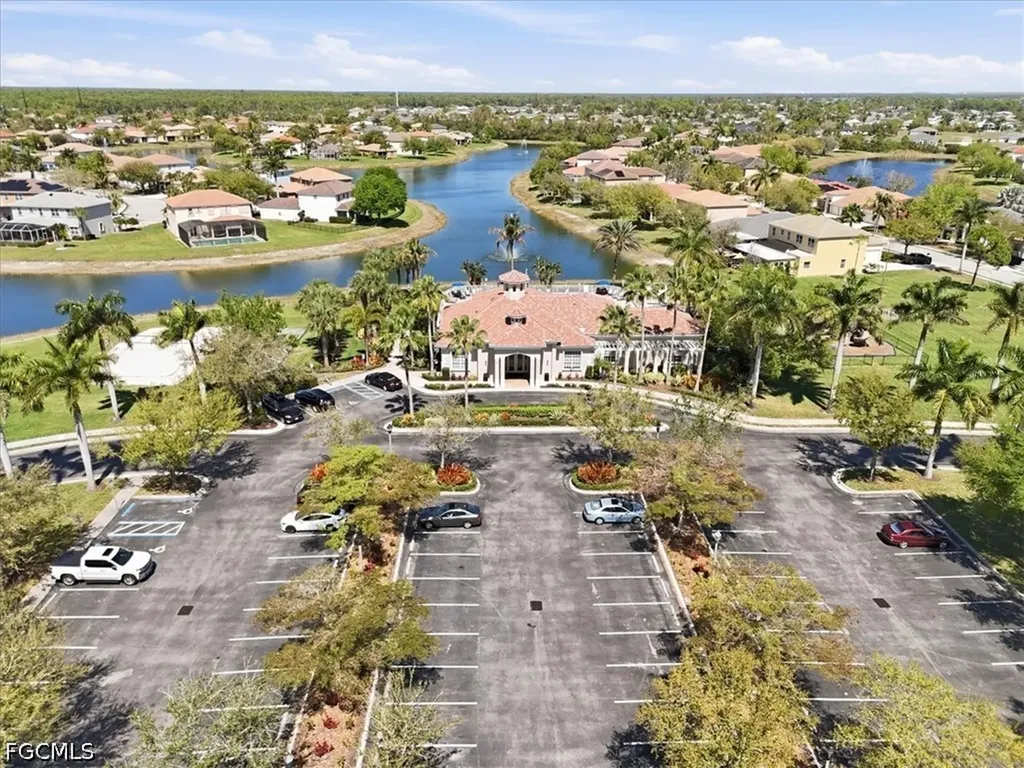 2561 Deerfield Lake Court Cape Coral FL 33909