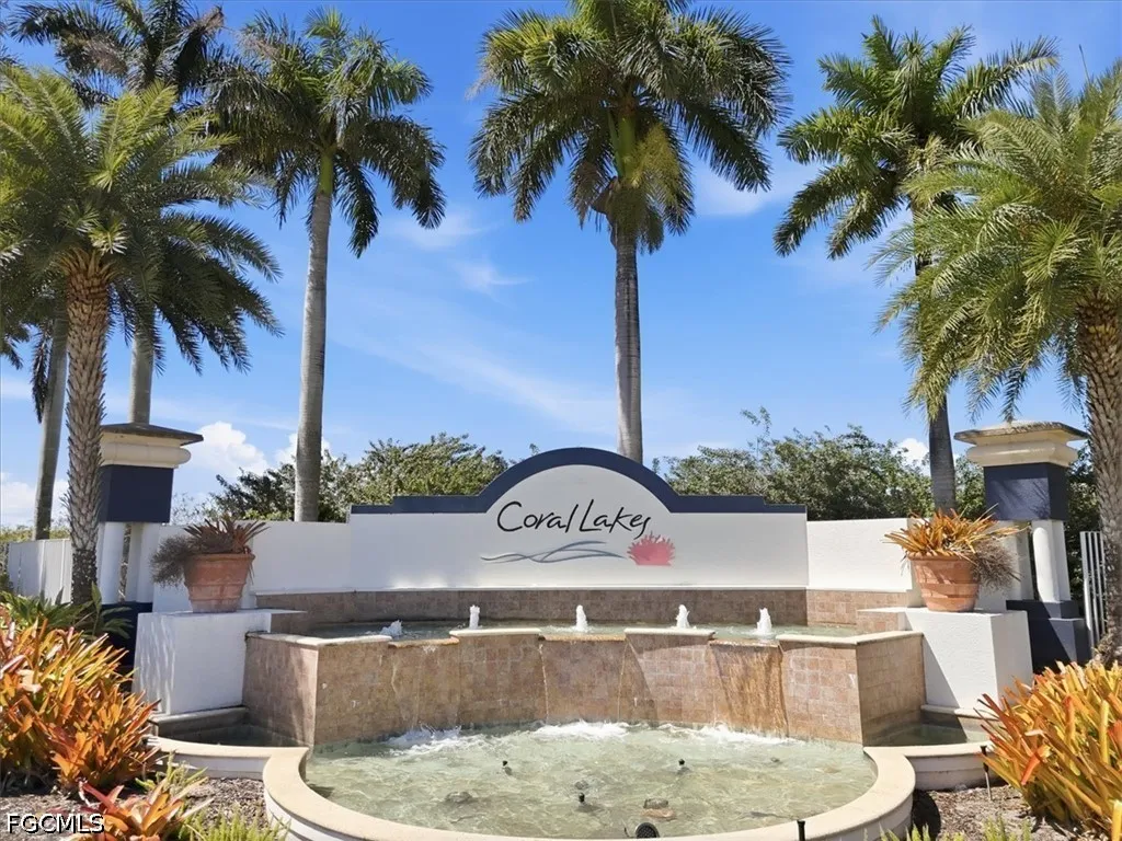 2561 Deerfield Lake Court Cape Coral FL 33909
