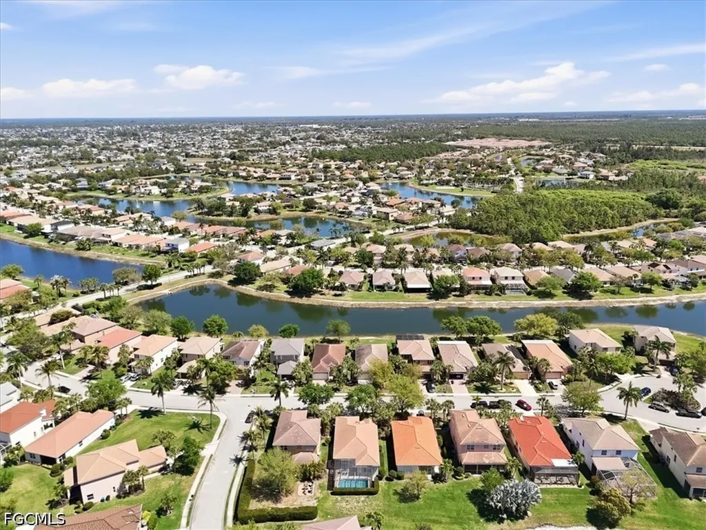 2561 Deerfield Lake Court Cape Coral FL 33909