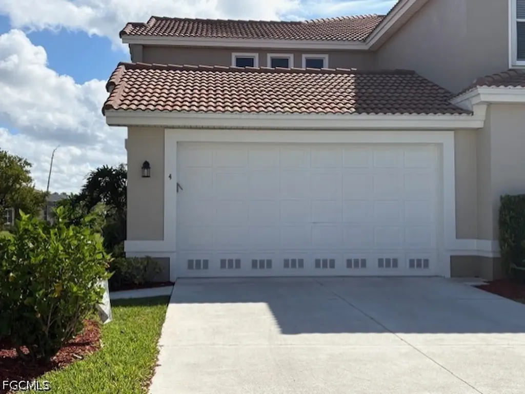 11874 Bayport Lane Fort Myers FL 33908
