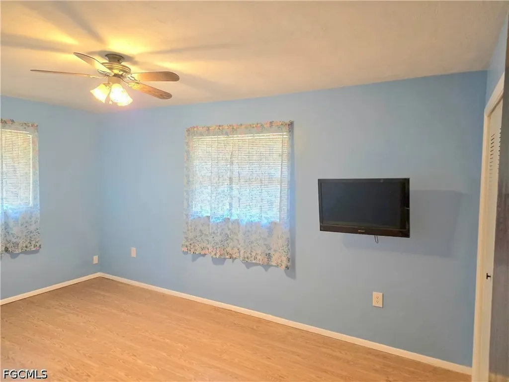 403 Mcarthur Avenue Lehigh Acres FL 33936
