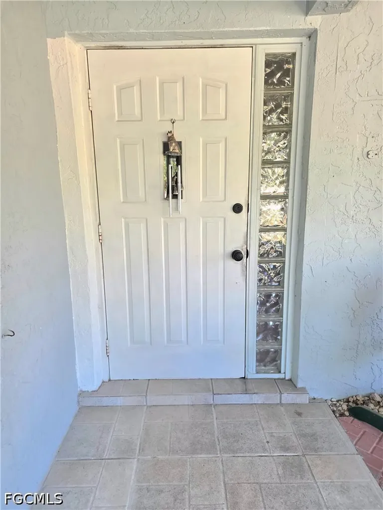 403 Mcarthur Avenue Lehigh Acres FL 33936