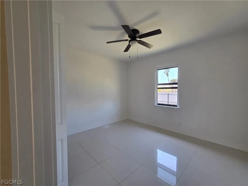 1140 NW 19th Avenue Cape Coral FL 33993