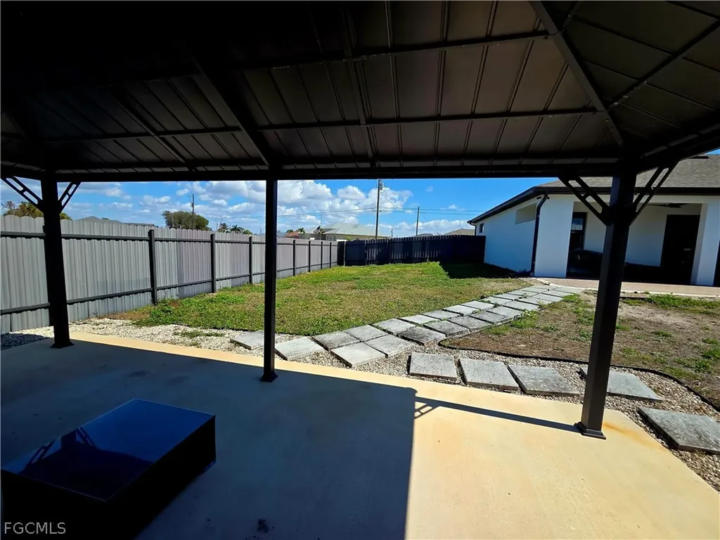 1140 NW 19th Avenue Cape Coral FL 33993