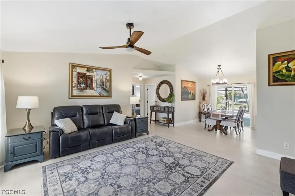 1201 SE 14th Street Cape Coral FL 33990