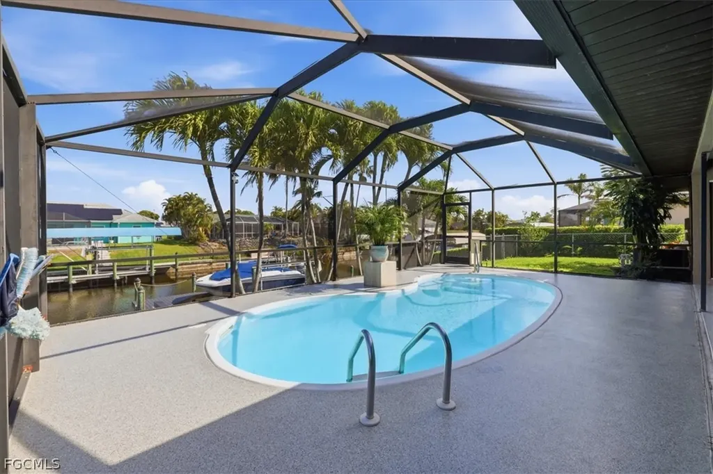 1201 SE 14th Street Cape Coral FL 33990