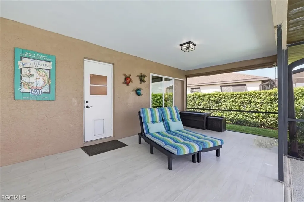 1201 SE 14th Street Cape Coral FL 33990