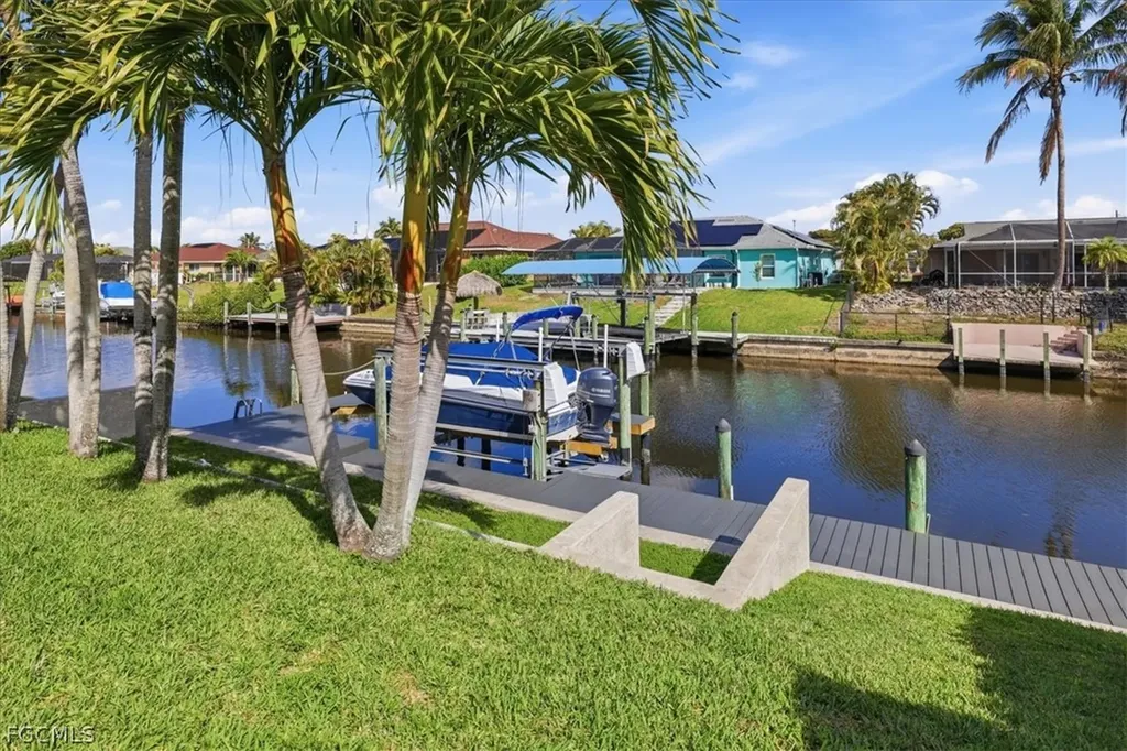 1201 SE 14th Street Cape Coral FL 33990