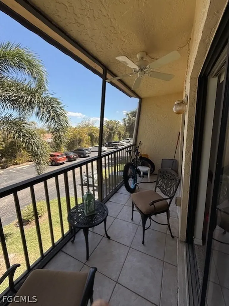 12491 Mcgregor Boulevard Fort Myers FL 33919