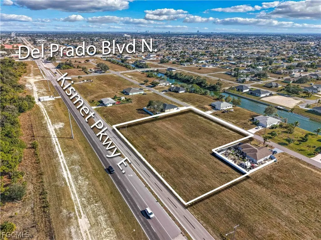 1216 Kismet Parkway E Cape Coral FL 33909