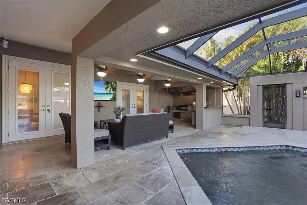 2827 SW 33rd Street Cape Coral FL 33914