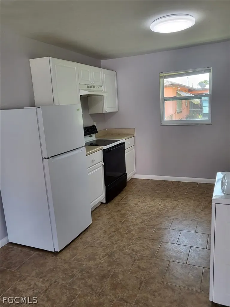 1916 High Street Fort Myers FL 33916