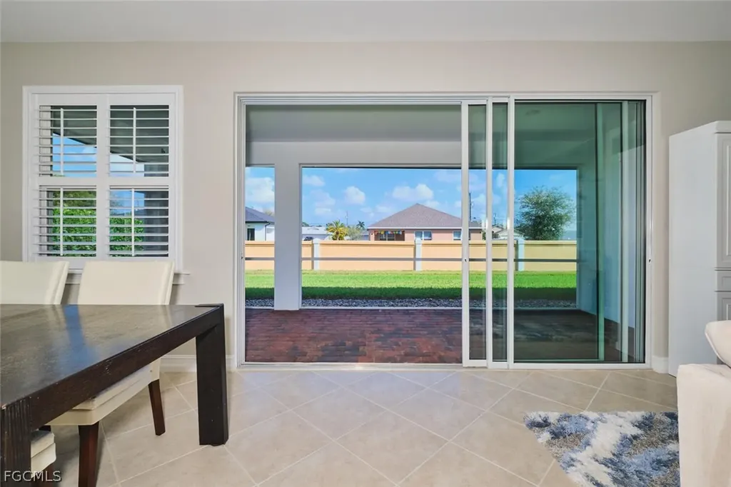 183 Destiny Circle Cape Coral FL 33990