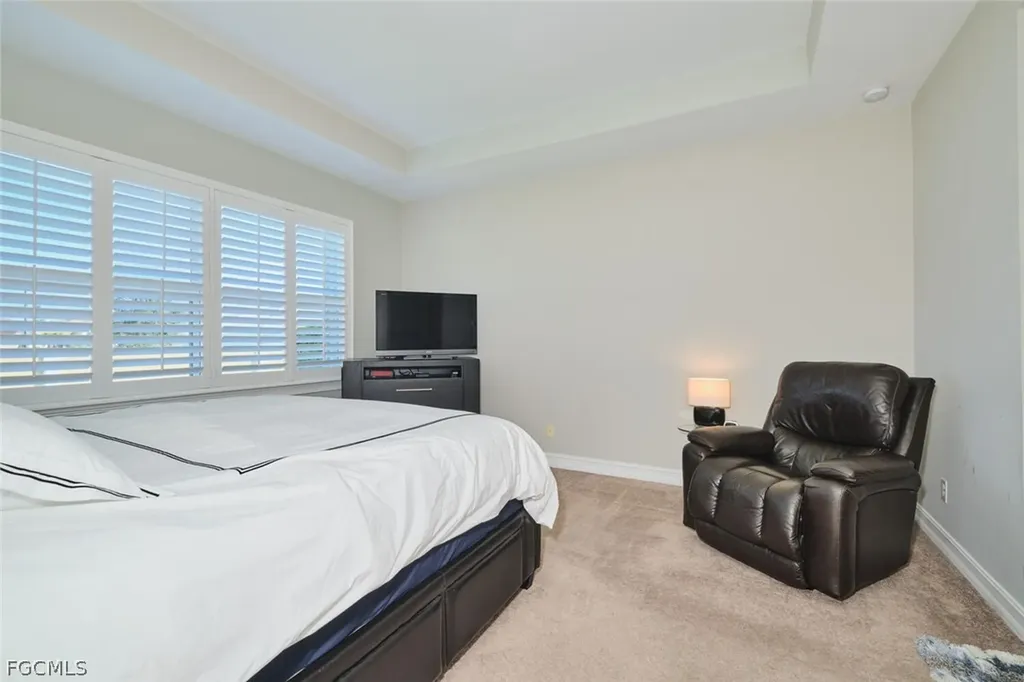 183 Destiny Circle Cape Coral FL 33990