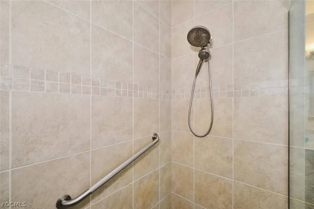 183 Destiny Circle Cape Coral FL 33990