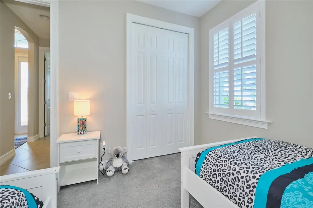 183 Destiny Circle Cape Coral FL 33990