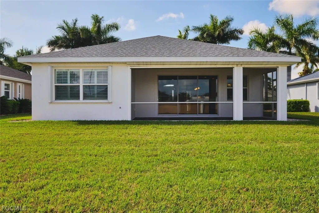 183 Destiny Circle Cape Coral FL 33990