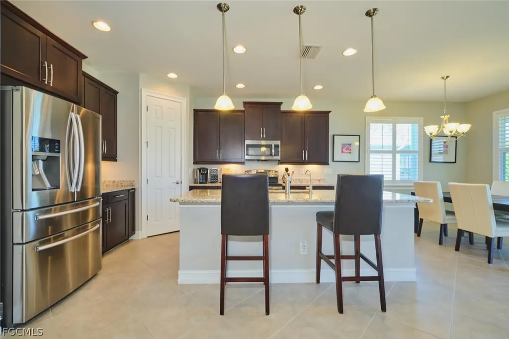 183 Destiny Circle Cape Coral FL 33990