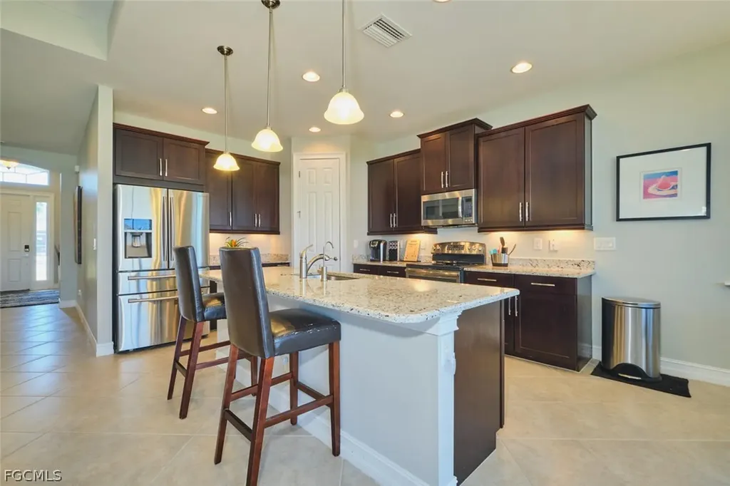 183 Destiny Circle Cape Coral FL 33990