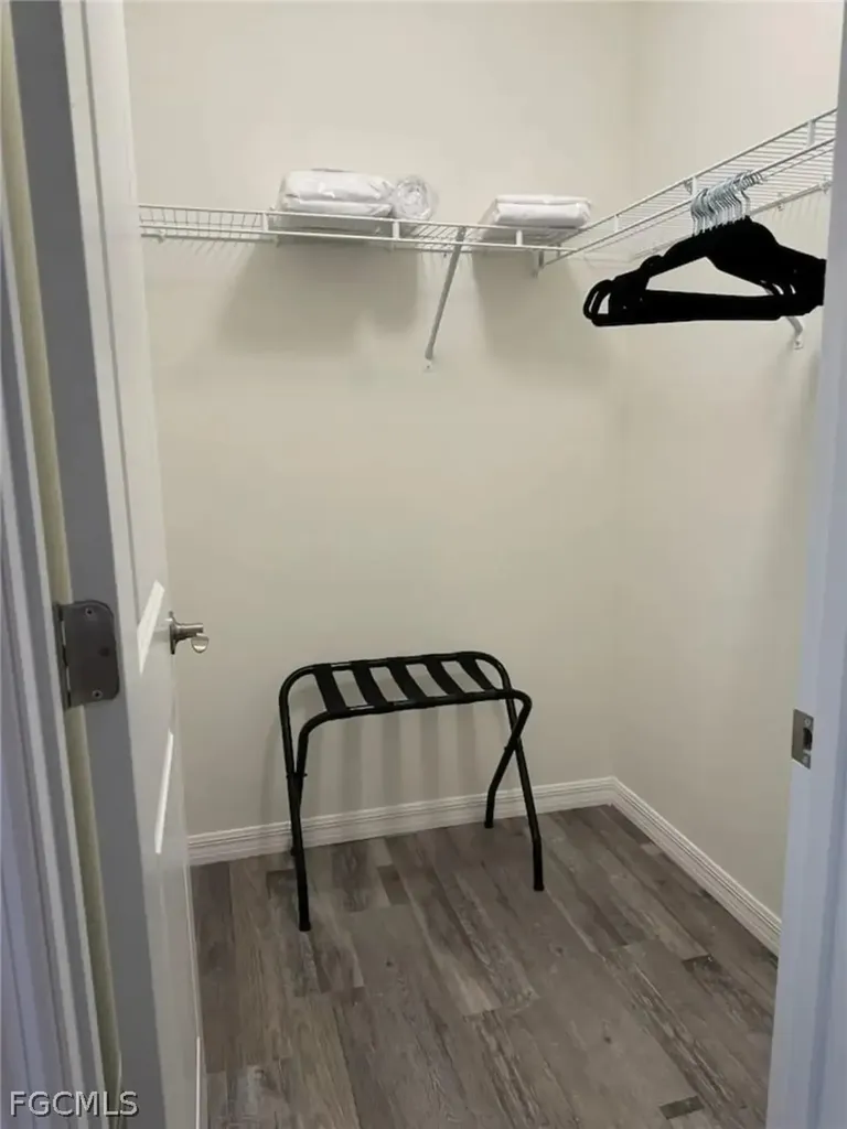 1618 NW 5th Place Cape Coral FL 33993