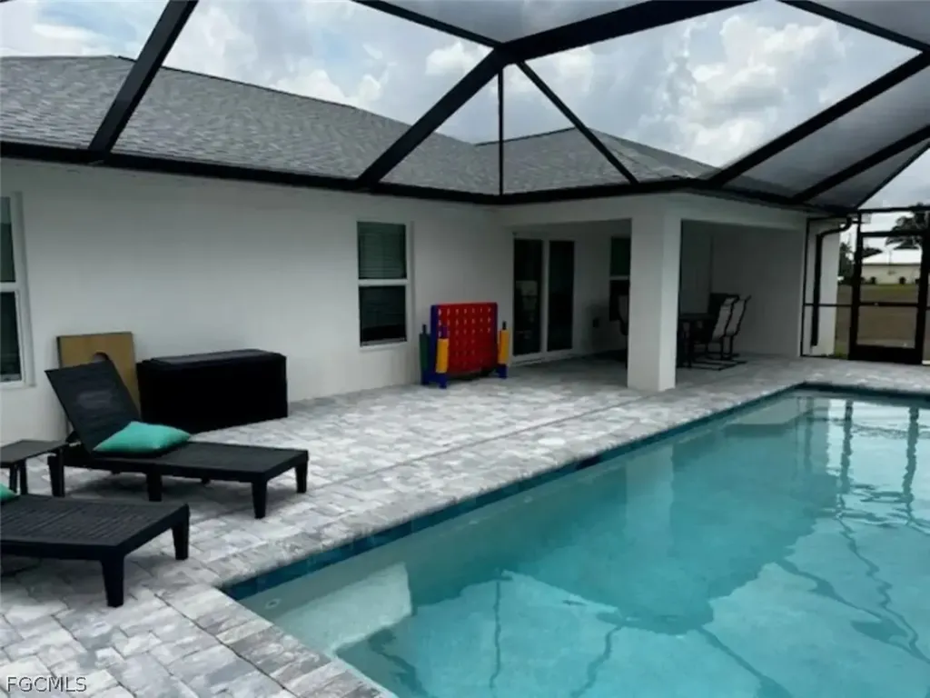 1618 NW 5th Place Cape Coral FL 33993