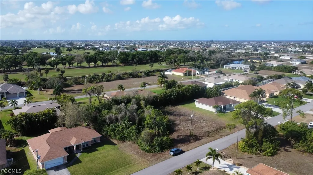 2908 NW 19th Street Cape Coral FL 33993