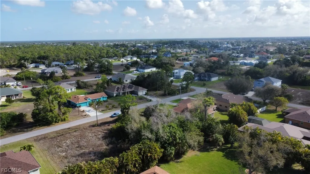 2908 NW 19th Street Cape Coral FL 33993