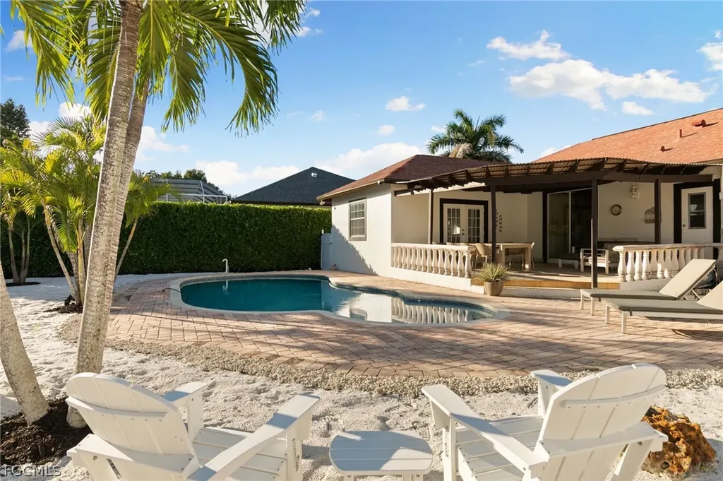 317 3rd Avenue Marco Island FL 34145