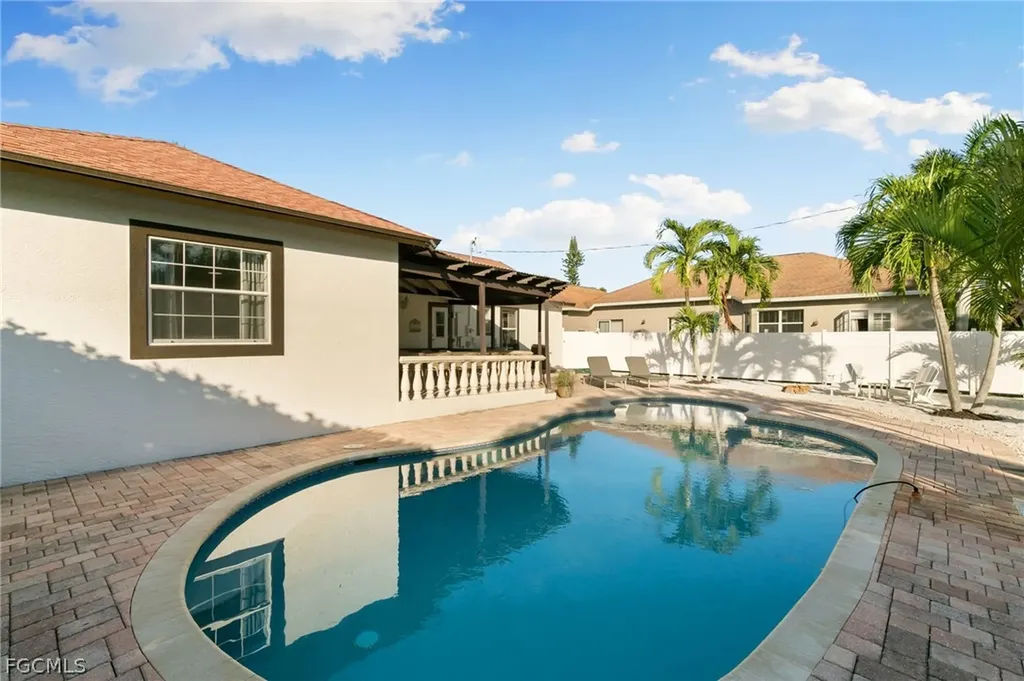 317 3rd Avenue Marco Island FL 34145