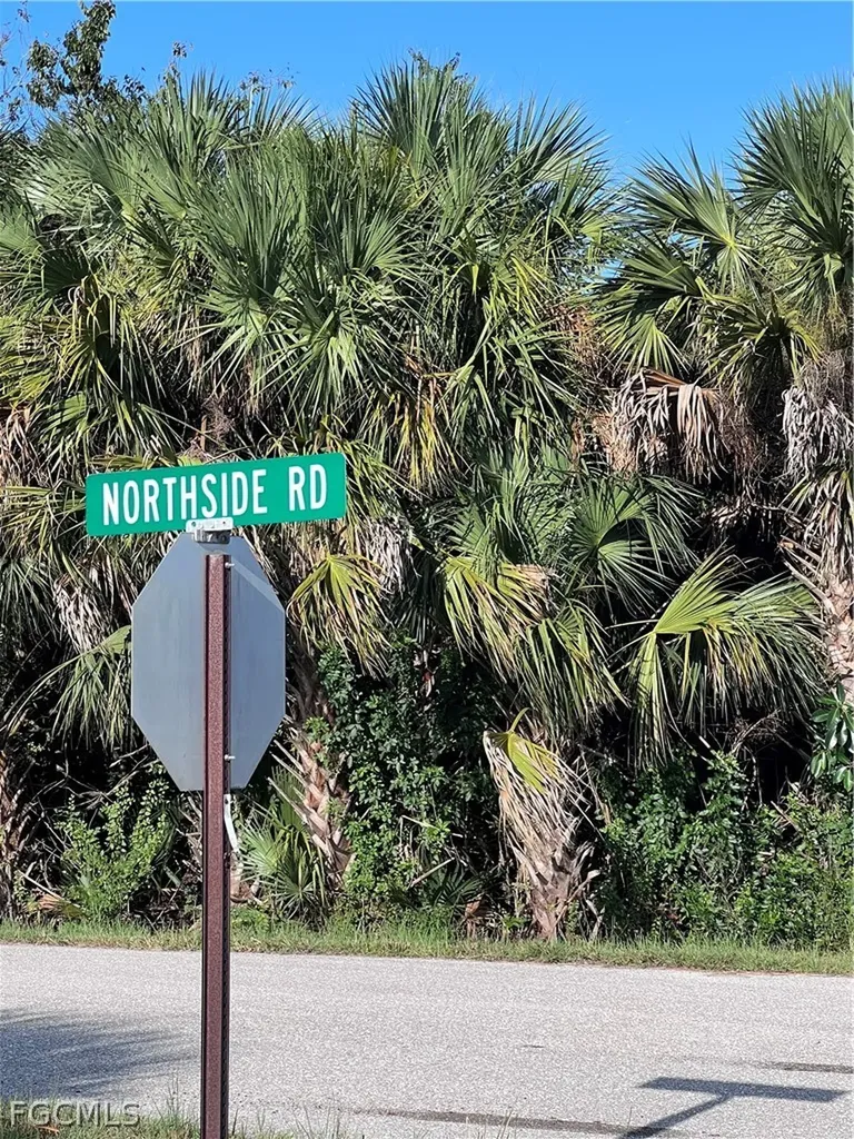 Northside Road Moore Haven FL 33471