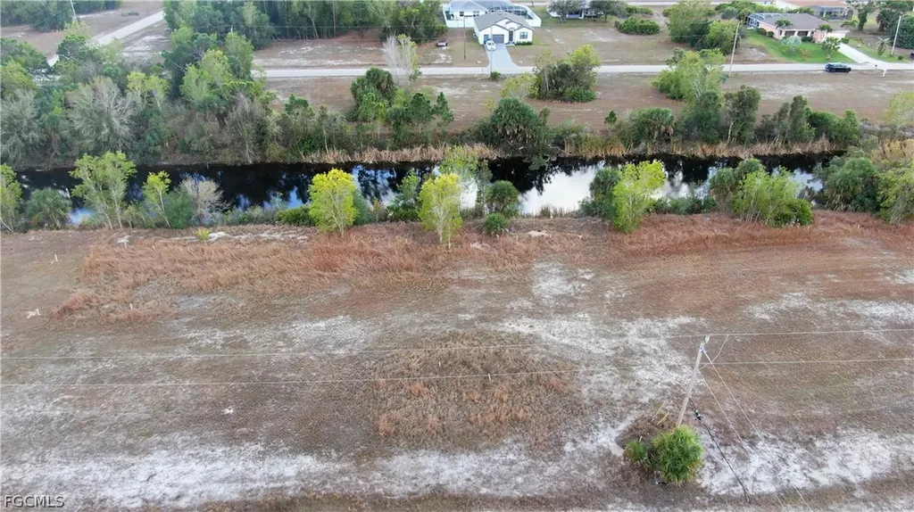 3712 NW 47th Street Cape Coral FL 33993