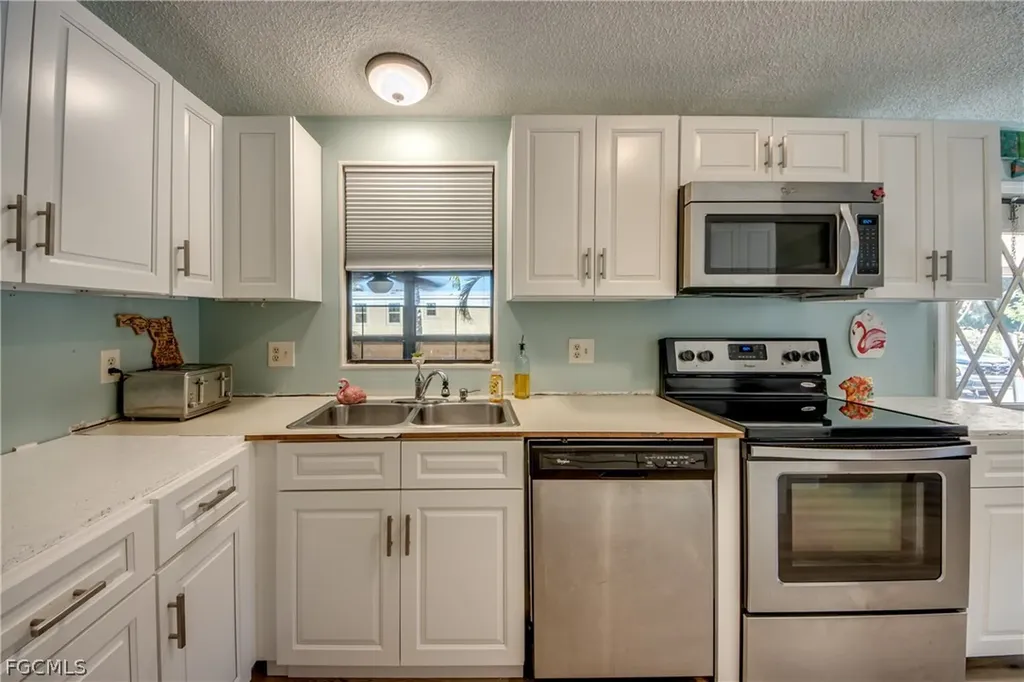 7169 Drum Drive St. James City FL 33956