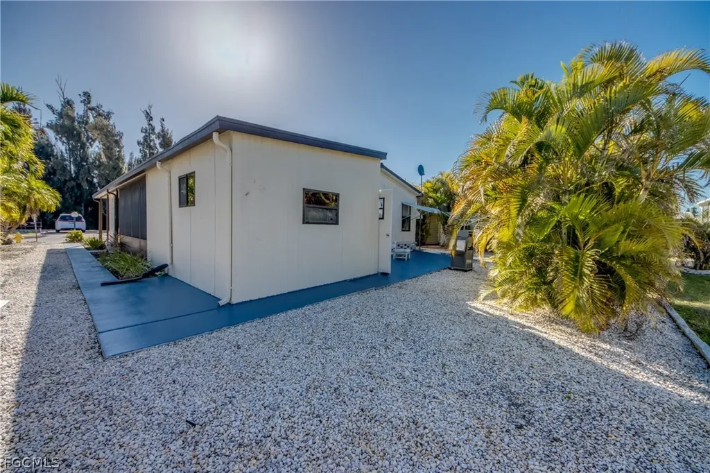 7169 Drum Drive St. James City FL 33956