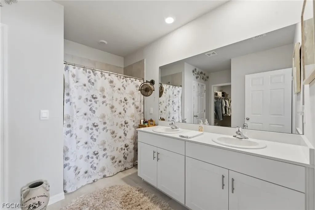 20337 Camino Torcido Loop North Fort Myers FL 33917