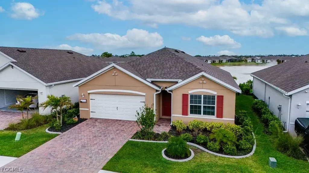 20337 Camino Torcido Loop North Fort Myers FL 33917