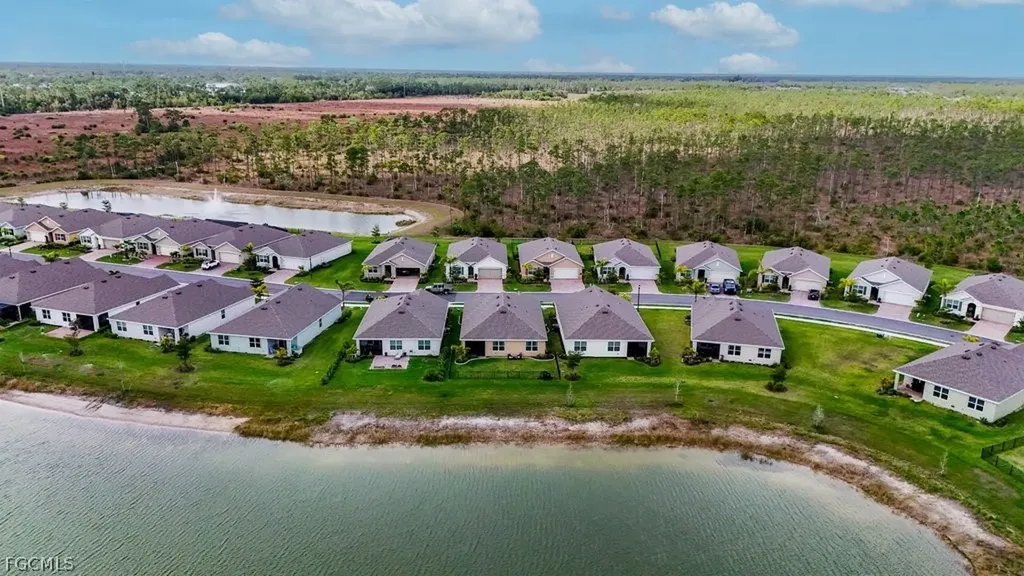 20337 Camino Torcido Loop North Fort Myers FL 33917