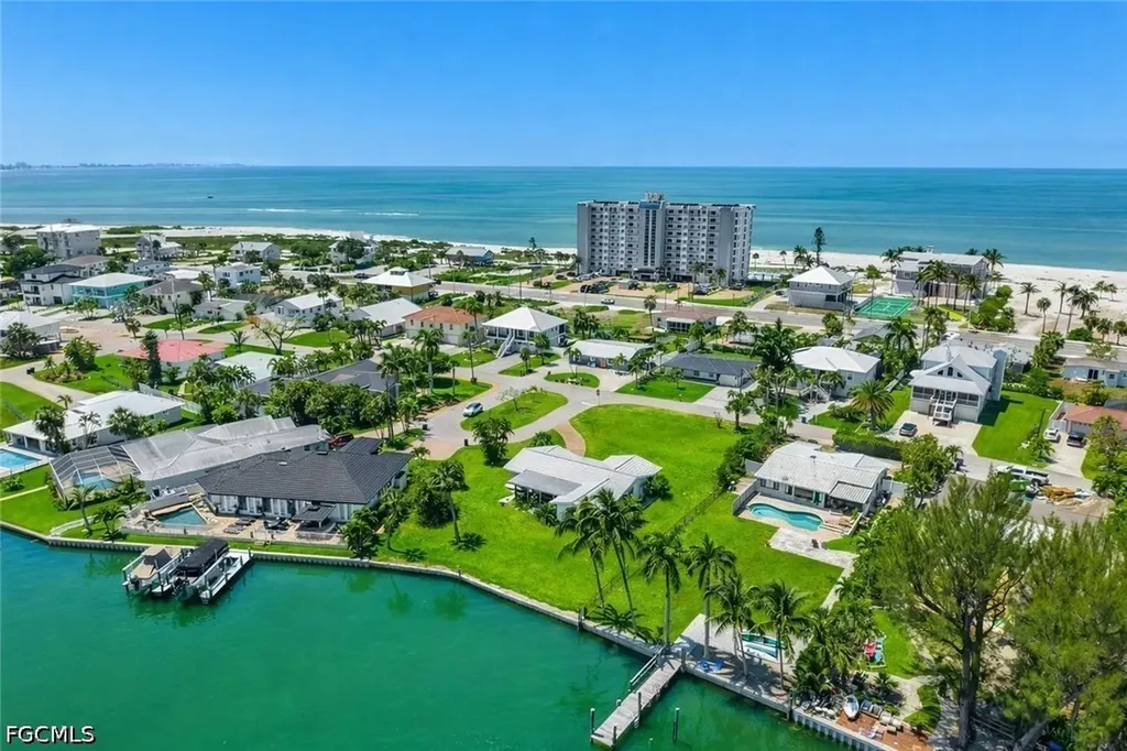 7861 Buccaneer Drive Fort Myers Beach FL 33931