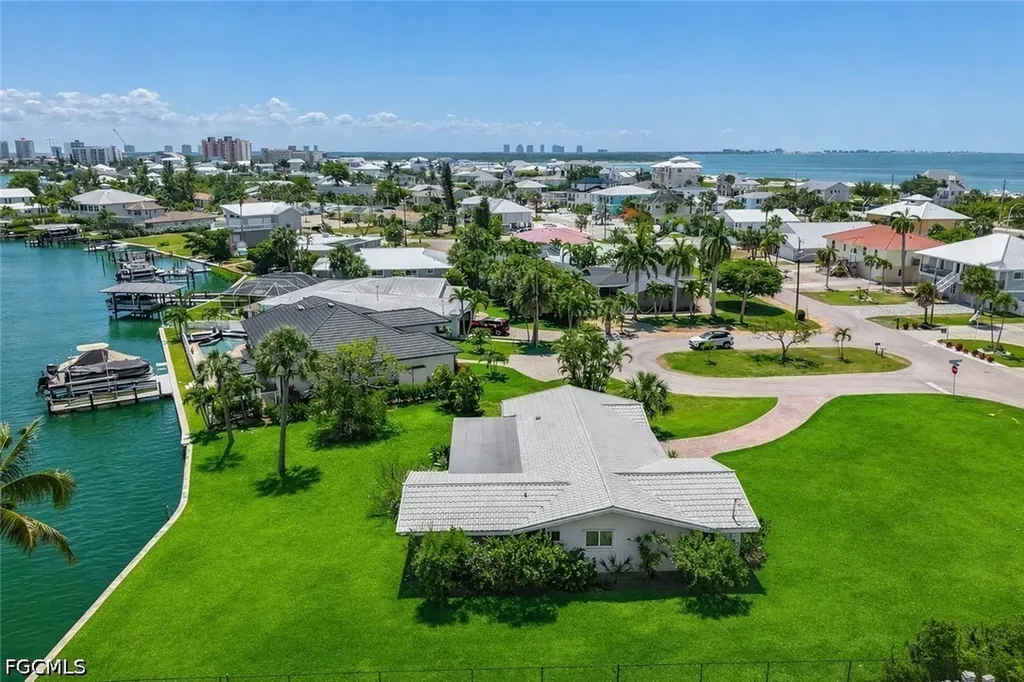 7861 Buccaneer Drive Fort Myers Beach FL 33931